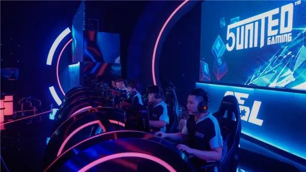 义务劳动者 义务劳动者