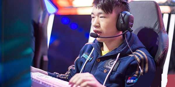 豪门费耶诺 豪门费耶诺