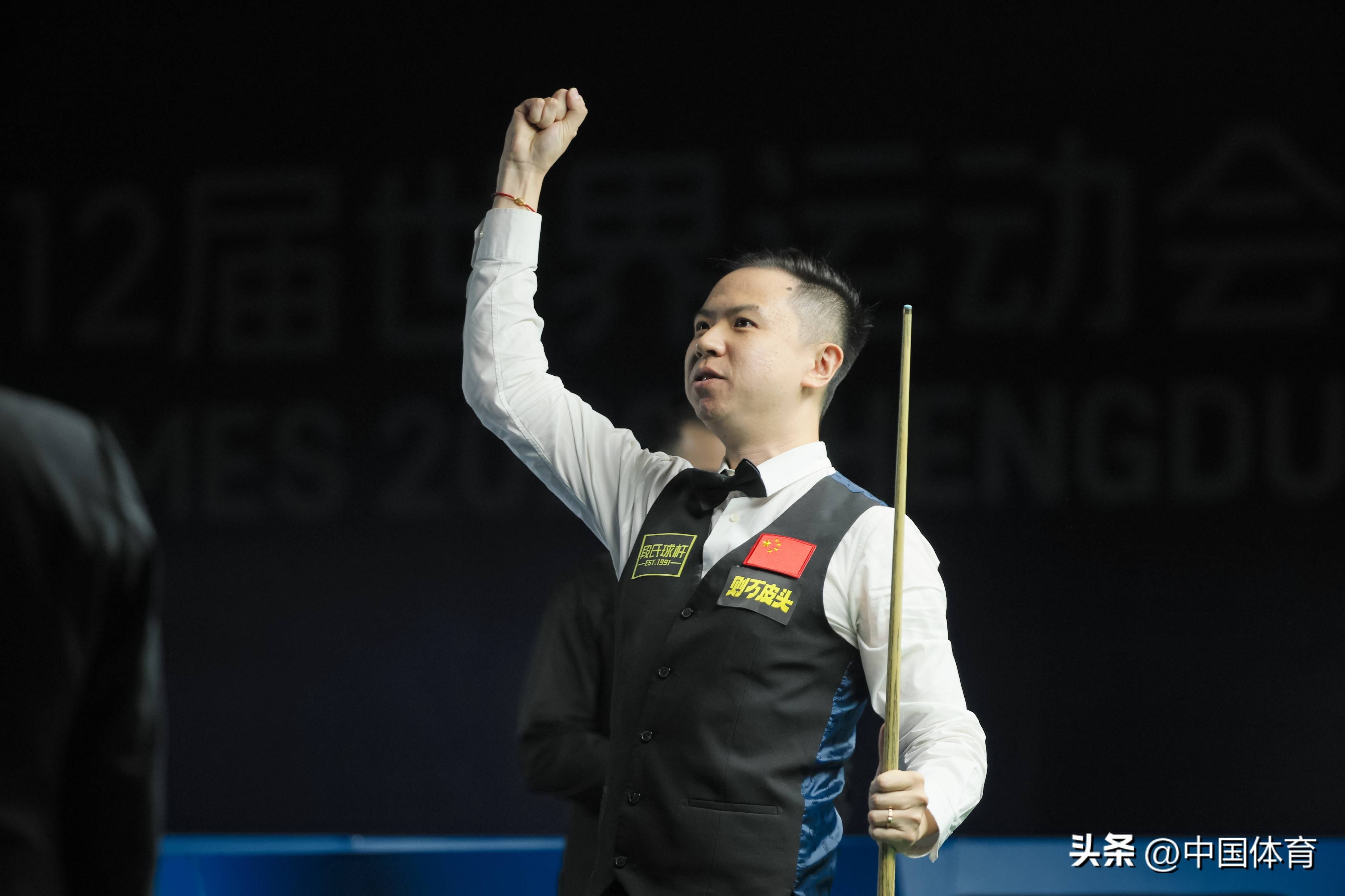 而年仅16 而年仅16