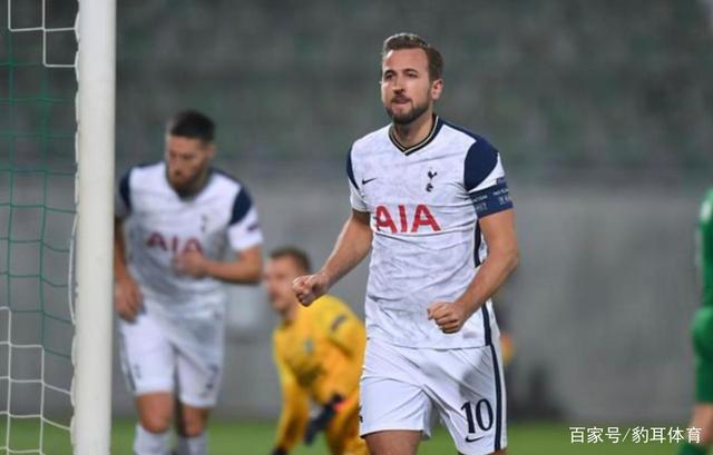 加克波和他 加克波和他