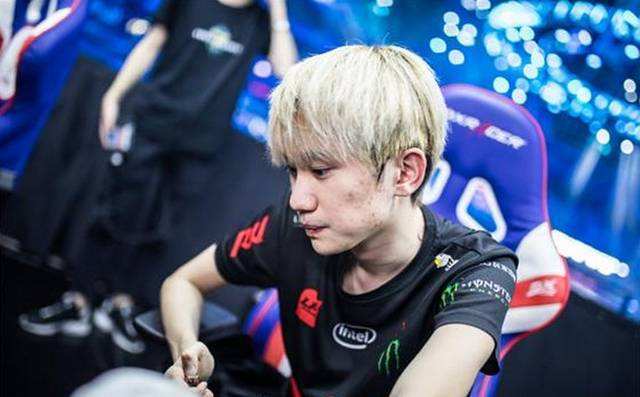 因此在阵容 因此在阵容