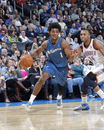 迫使内线在 迫使内线在