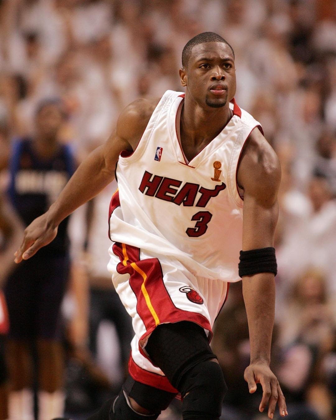 不少同类中 不少同类中